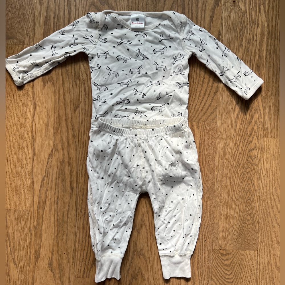 Hanna Andersson pima cotton pajamas size 9-12 months